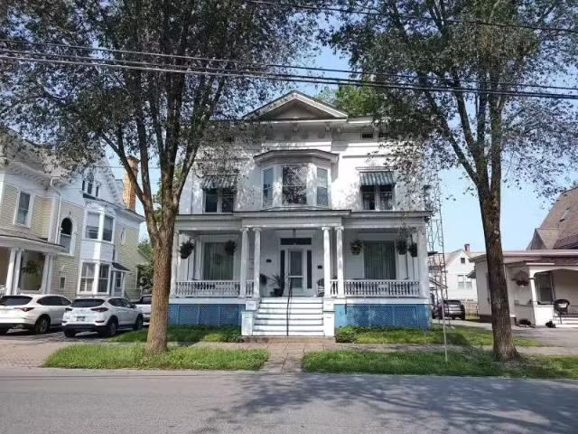 House for rent in Clifton Park House for rent in Clifton Park