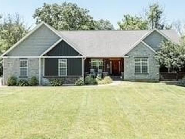 House for sale in Defiance, Missouri