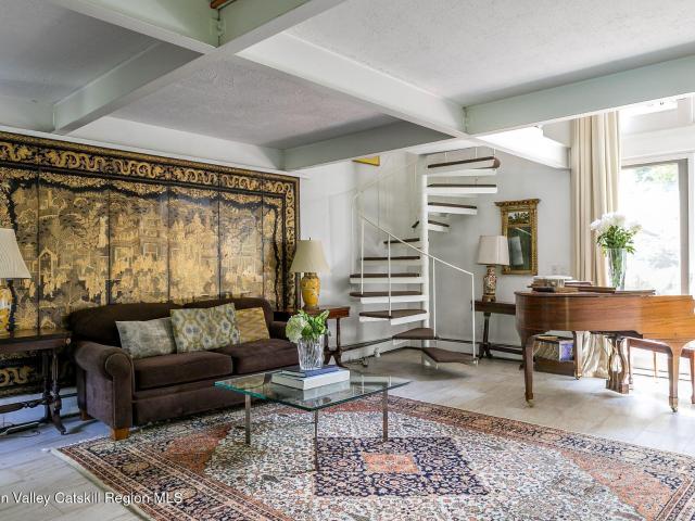 House for sale in Schodack Landing, New York