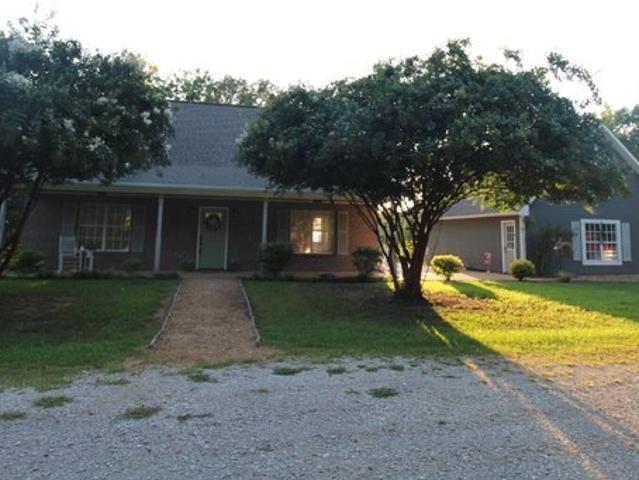 House for sale in Guntown, Mississippi