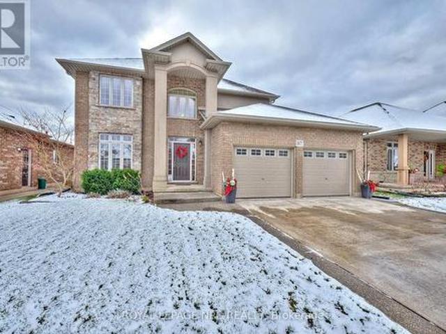 House for sale in Niagara, Ontario