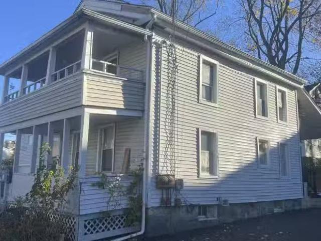 House for rent in Naugatuck