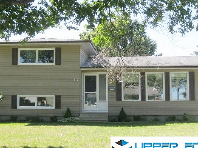 House for rent in East St. Paul, Manitoba