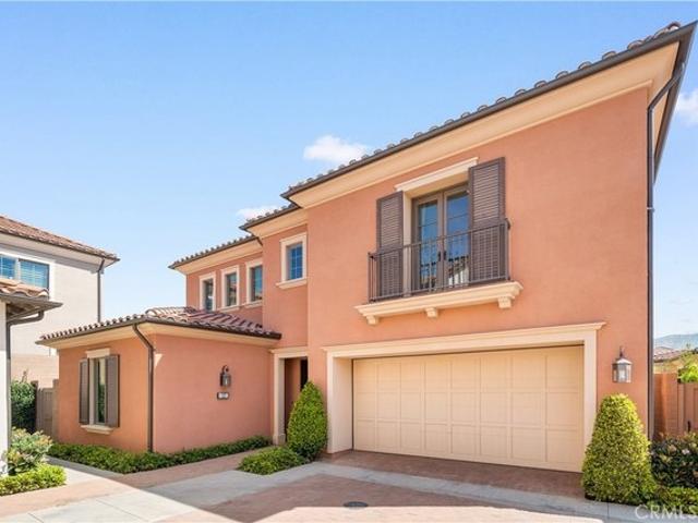 Condo for sale in Irvine, California