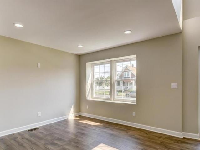 House for sale in Carteret, New Jersey