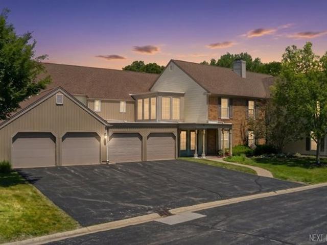 Condo for sale in Saint Charles, Iowa