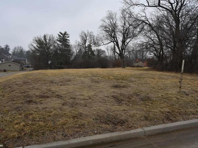 Land for sale in Osceola, Iowa