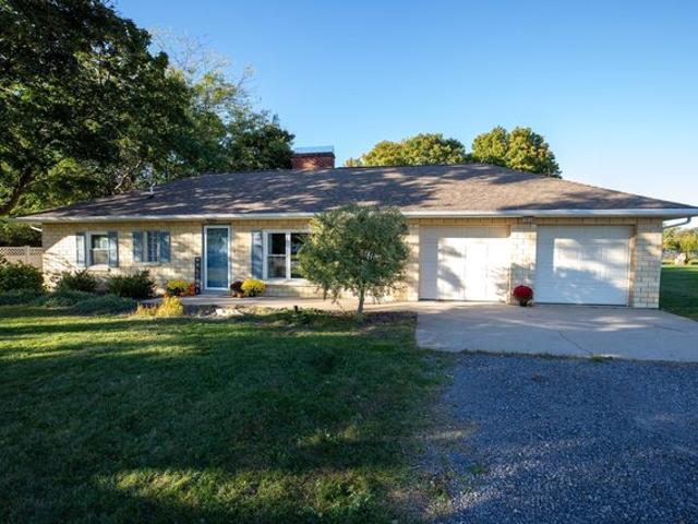 House for sale in Etna Green, Indiana
