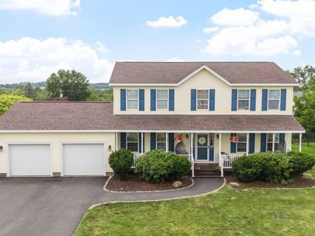 House for sale in Amsterdam, New York