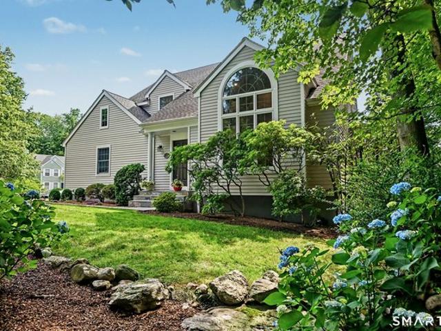 House for sale in Cos Cob, Connecticut