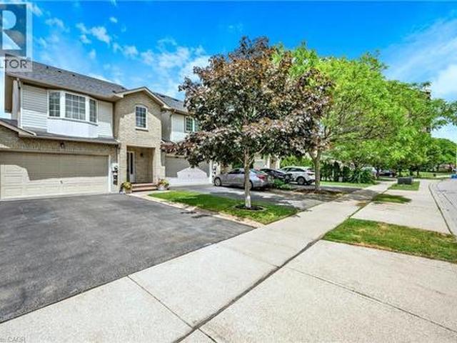 House for sale in Ancaster, Ontario