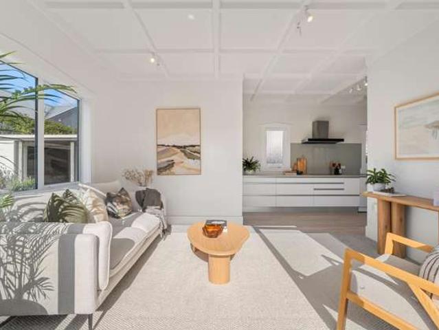 House for sale in Auckland, Oroua County