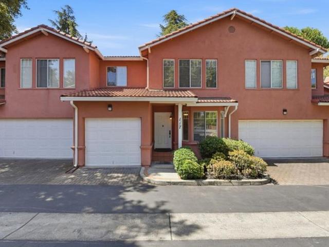 Townhouse for sale in Mountain View, California