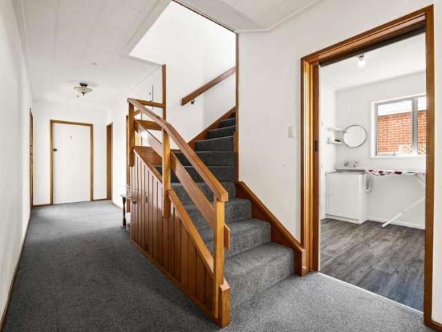 House for sale in Otakou