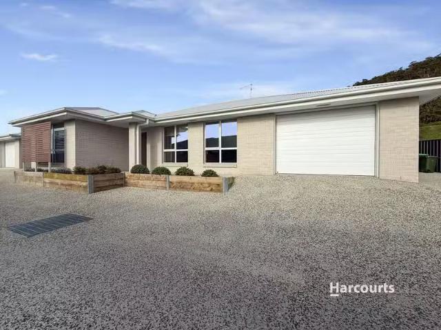 House for rent in Sulphur Creek, Tasmania