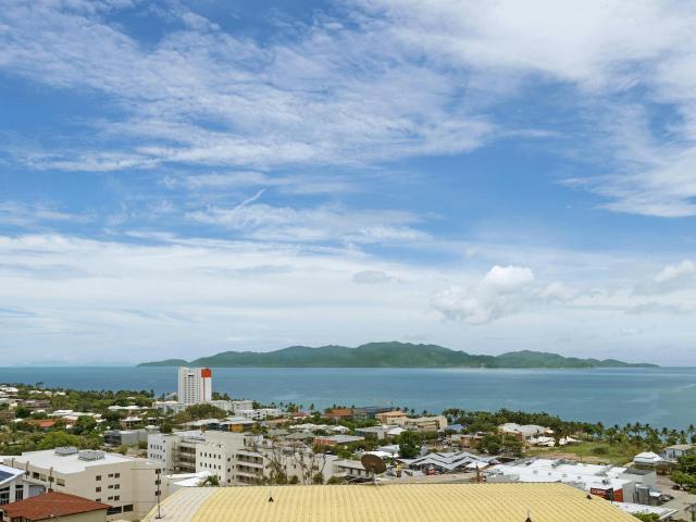 Apartment for rent in Townsville City