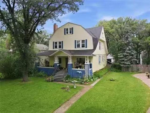 House for sale in East St. Paul, Manitoba