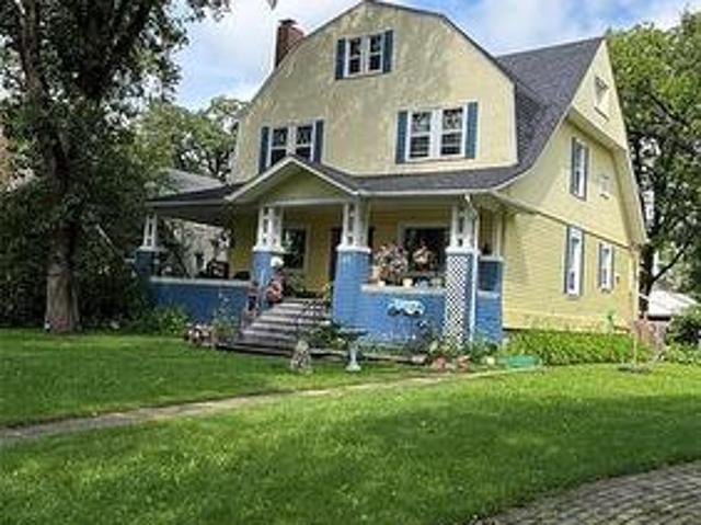 House for sale in East St. Paul, Manitoba