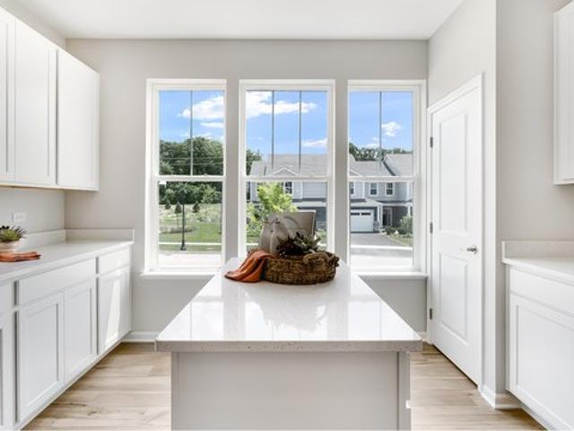 Townhouse for sale in Dundee, Illinois
