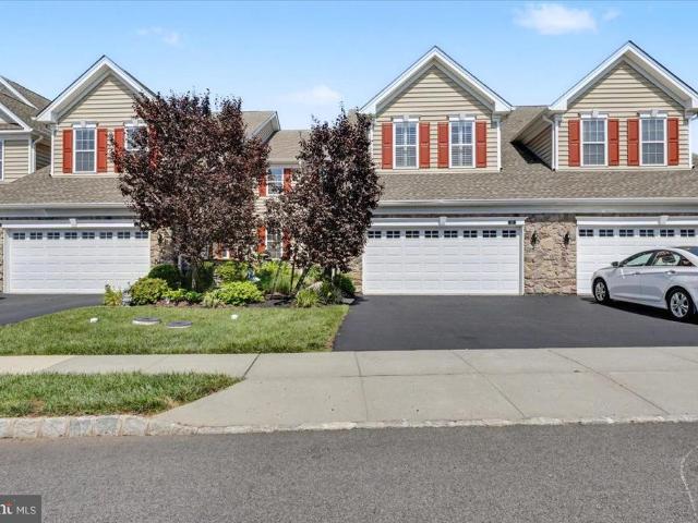 Townhouse for sale in Arcola, Pennsylvania
