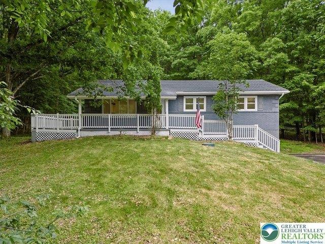 House for sale in Gilbert, Pennsylvania