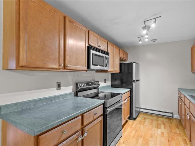 Condo for sale in Lonsdale, Lincoln