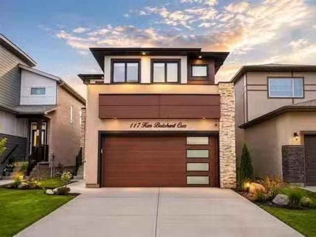 House for sale in East St. Paul, Manitoba