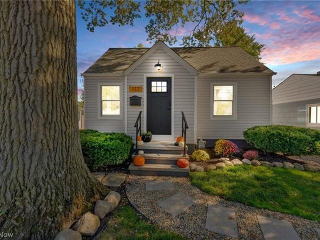 House for sale in Avon Lake, Lorain County