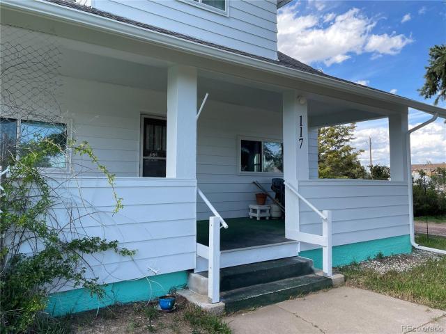 House for sale in Arriba, Colorado