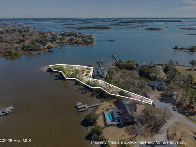 Land for sale in Swansboro, North Carolina