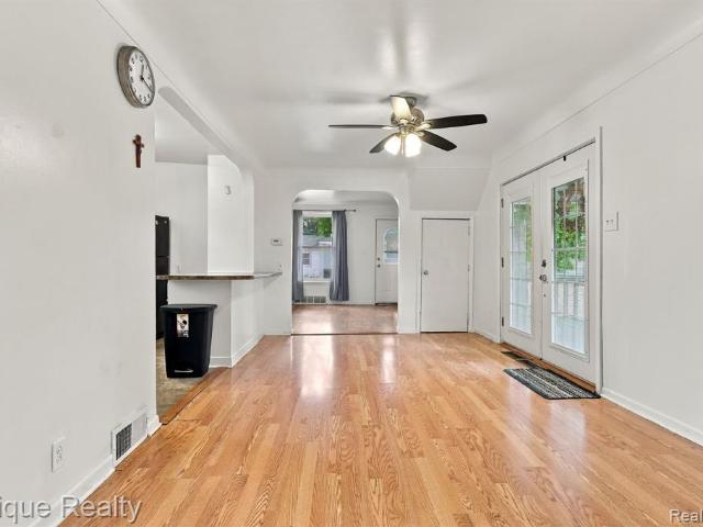 House for sale in Yale, Saint Clair County