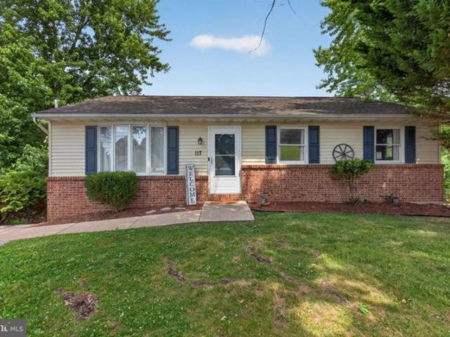 House for sale in Seven Valleys, Pennsylvania