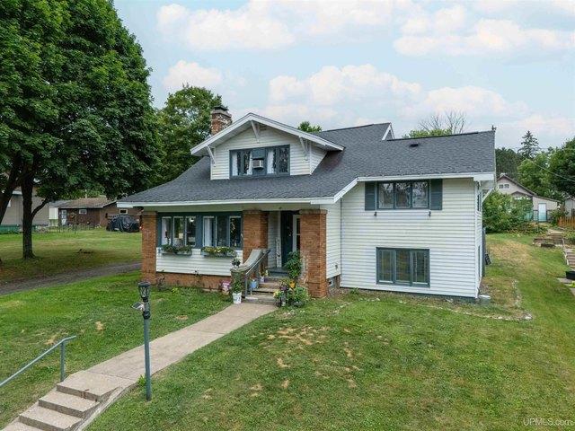 House for sale in Iron River, Michigan