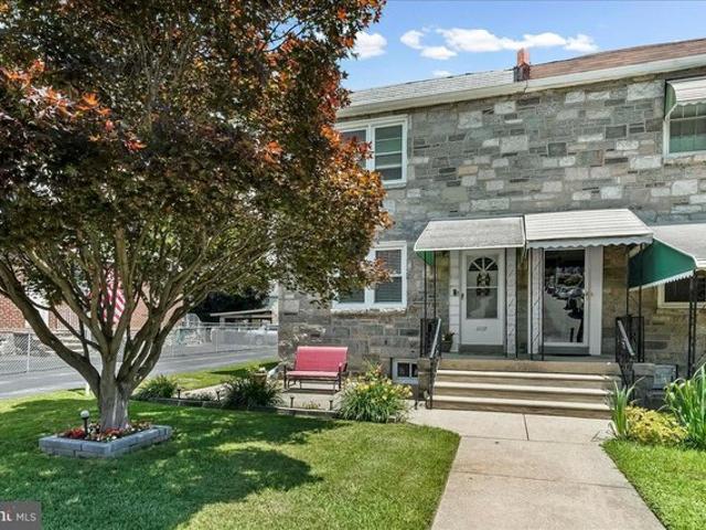 Townhouse for sale in Delco, Pennsylvania
