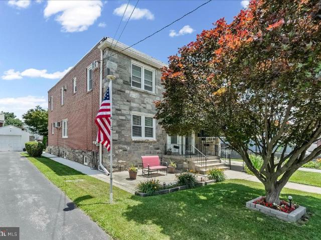 Townhouse for sale in Delco, Pennsylvania