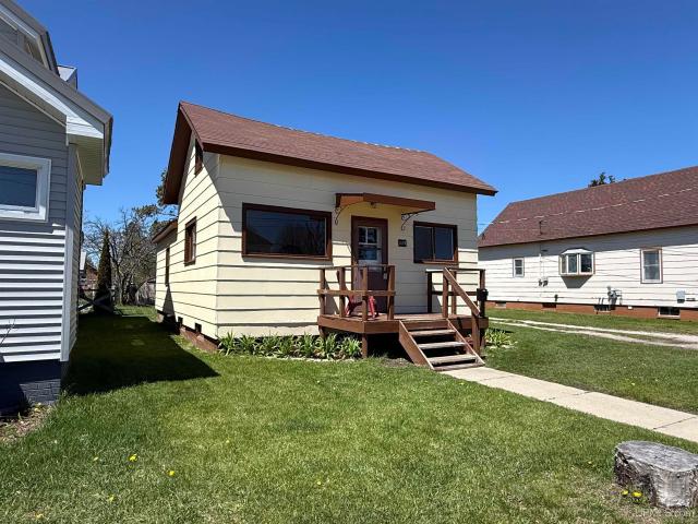 House for sale in Manistique, Michigan