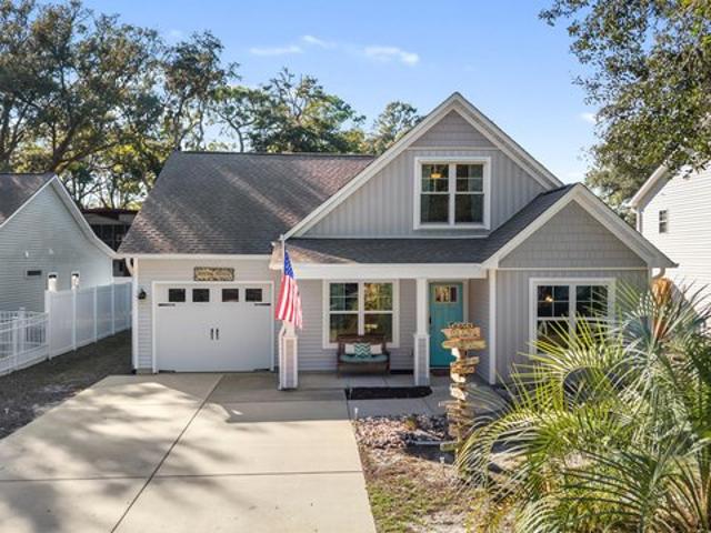 House for sale in Oak Island, Brunswick County