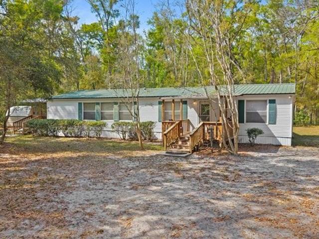 House for sale in Dixie, Florida