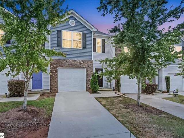 Townhouse for sale in Easley, South Carolina