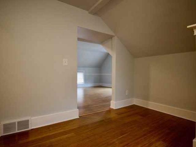 Apartment for rent in Riverside, Ypsilanti