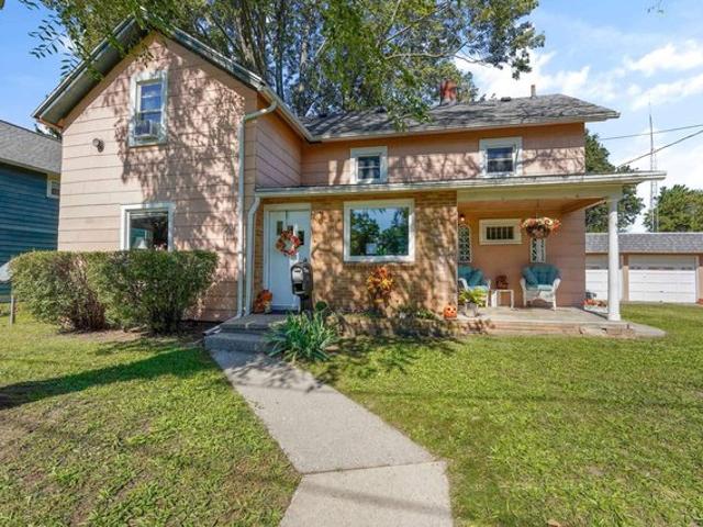 House for sale in Blissfield, Lenawee County