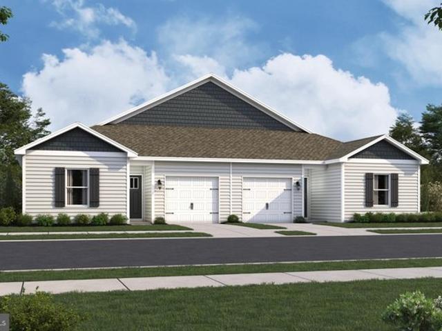 Townhouse for sale in Delaware