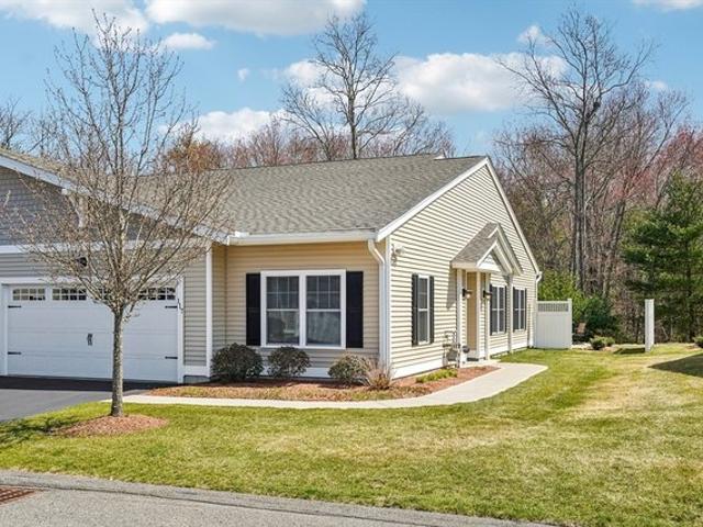 Condo for sale in North Uxbridge, Massachusetts