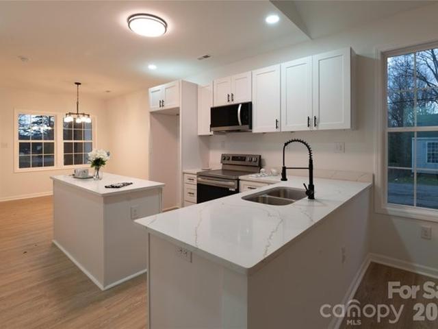 House for sale in Stanley, North Carolina