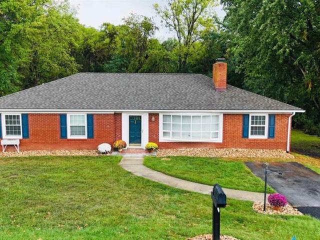 House for sale in Baldwin Acres, Staunton