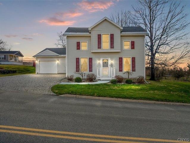 House for sale in Wampsville, New York