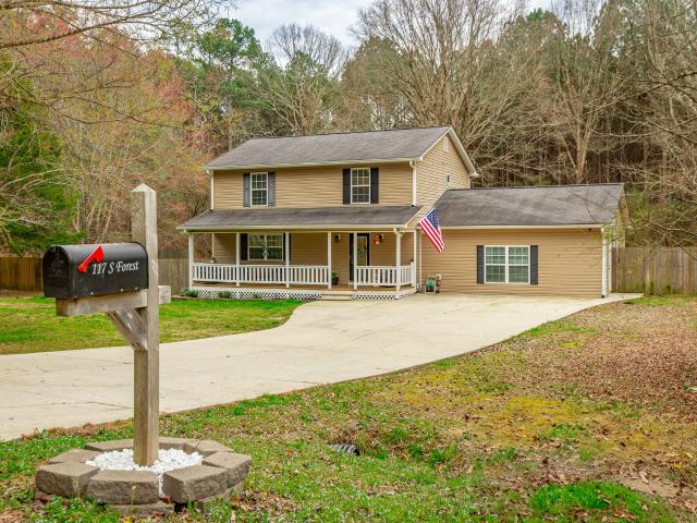 House for sale in Chickamauga, Georgia