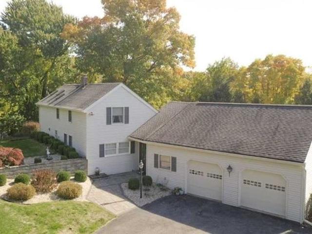 House for sale in Holmes, New York