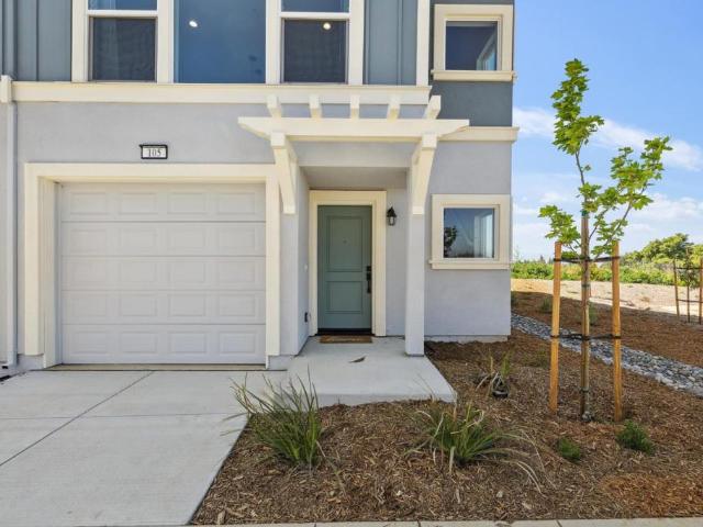 Townhouse for sale in Freedom, California