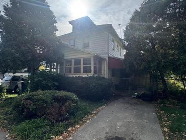 House for sale in Moores Park, Lansing